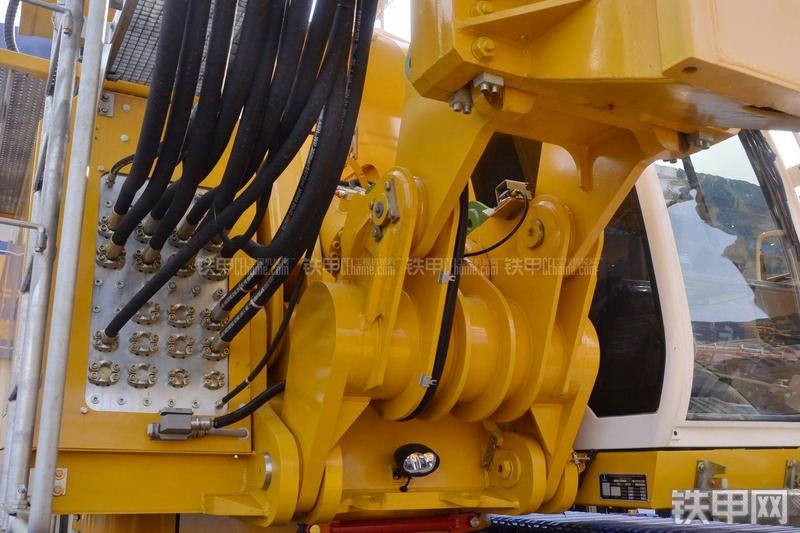 宝峨BG37（BS80主机）旋挖钻局部