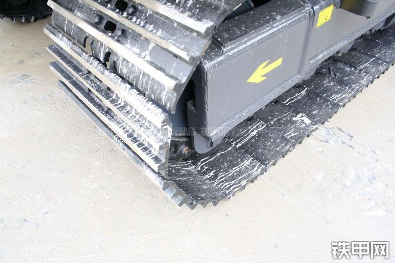 玉柴YC135-8挖掘机局部