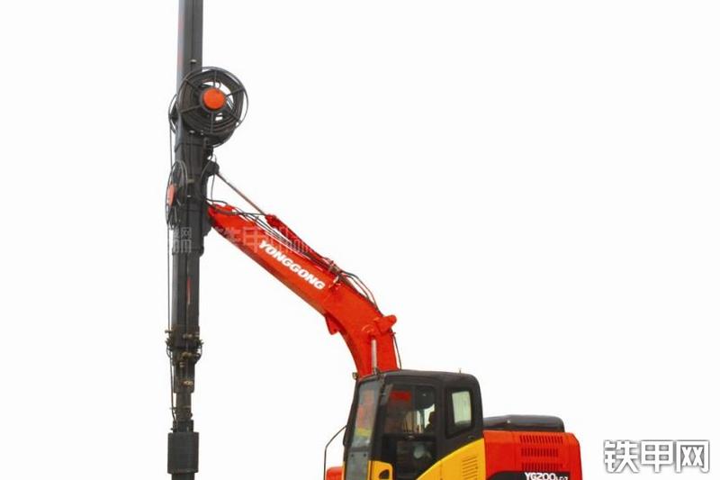 永工YGX200旋挖钻整机外观