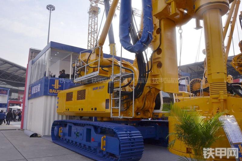 宝峨BG37（BS80主机）旋挖钻局部