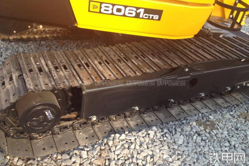 杰西博8061挖掘机局部