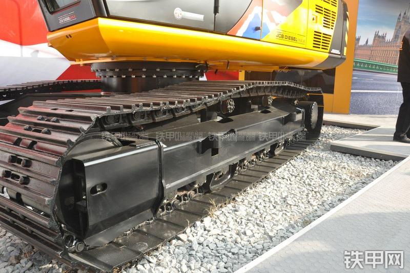 杰西博JS220LC挖掘机局部