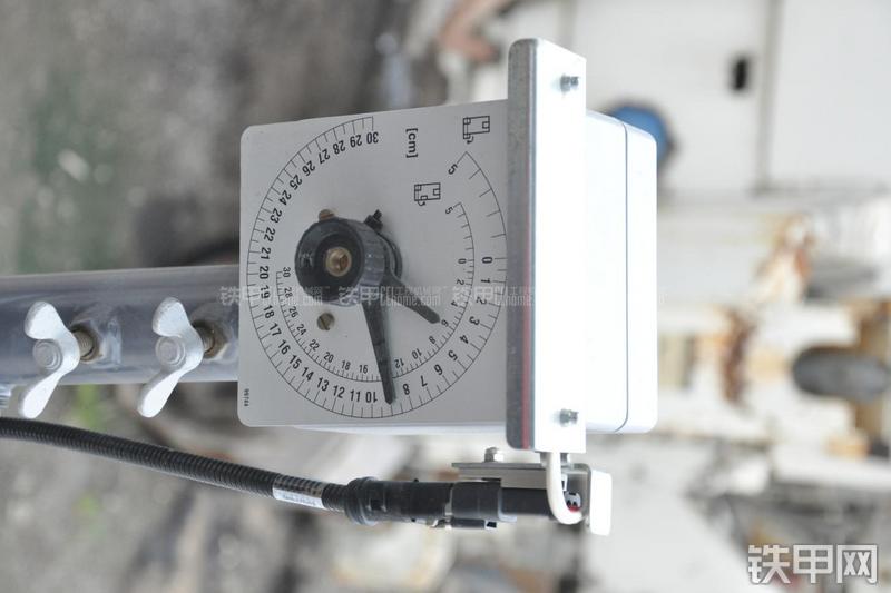 维特根W100铣刨机局部