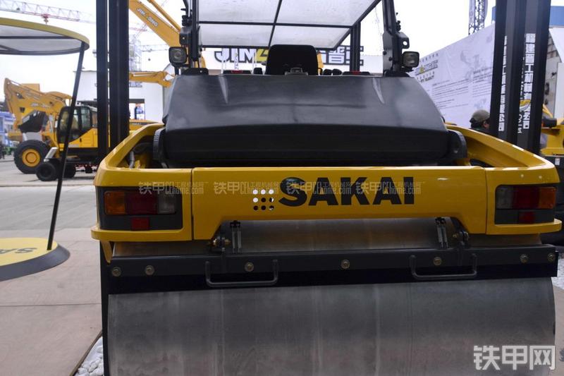 酒井SW770ND压路机局部