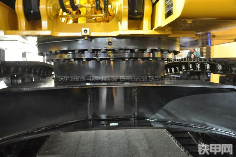 卡特彼勒318DL-2.9米标准斗杆挖掘机局部