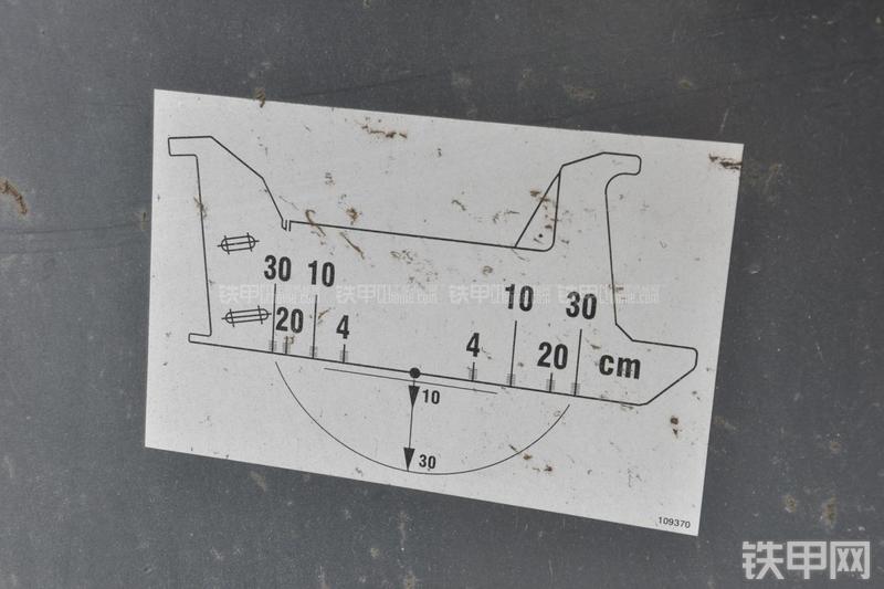 维特根W100铣刨机局部