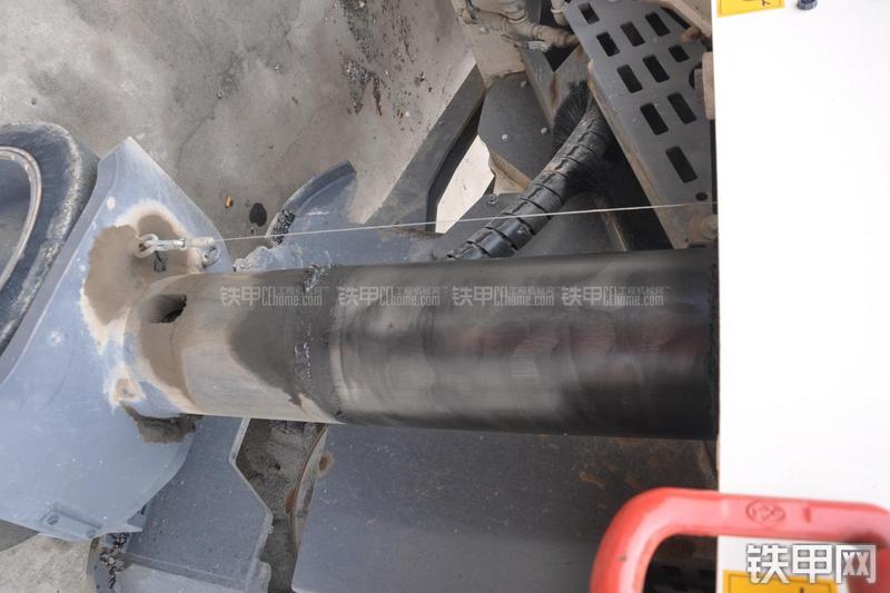 维特根W100铣刨机局部