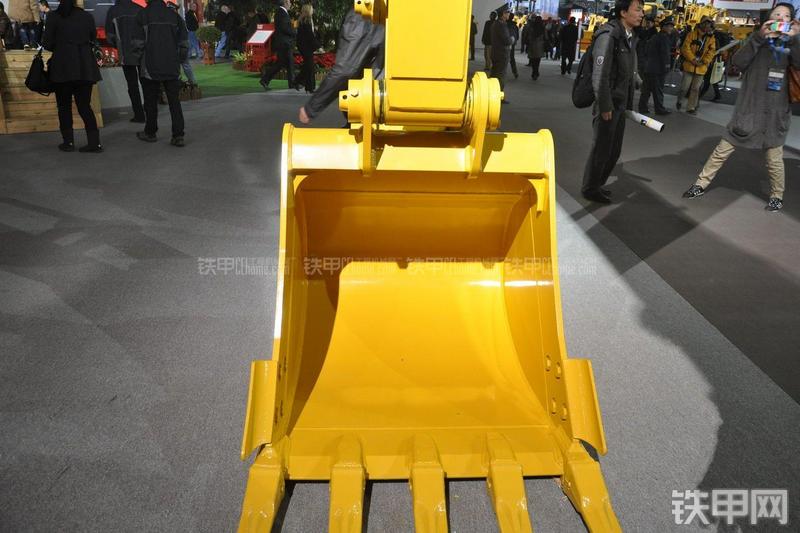 卡特彼勒318DL-2.9米标准斗杆挖掘机局部