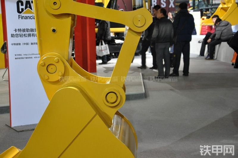 卡特彼勒318DL-2.9米标准斗杆挖掘机局部