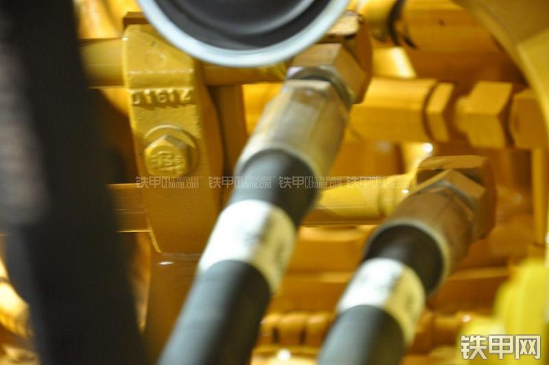 卡特彼勒318DL-2.9米标准斗杆挖掘机局部