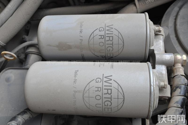 维特根W100铣刨机局部