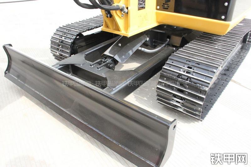 卡特彼勒306E液压挖掘机局部