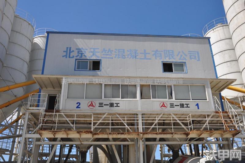 三一重工HZS180混凝土搅拌站整机外观