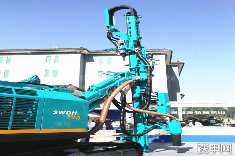 山河智能SWE150LC挖掘机整机外观