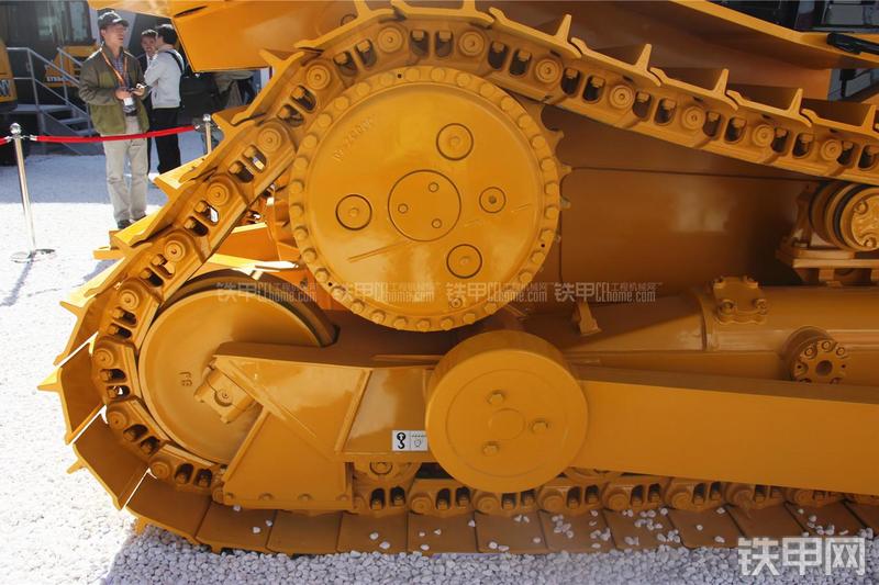 三一重工SYT70推土机局部