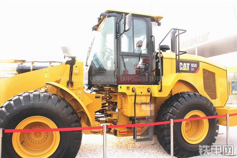 卡特彼勒950GC装载机整机外观