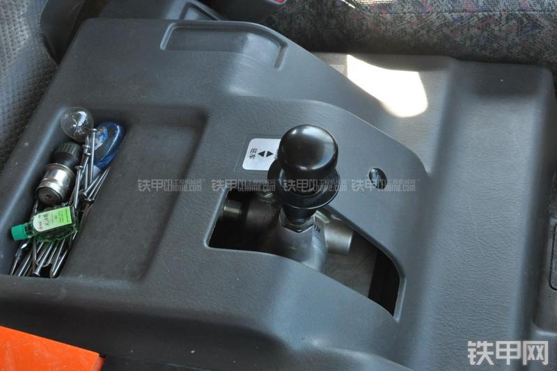 三一重工SY5418THB-56E(6)泵车局部