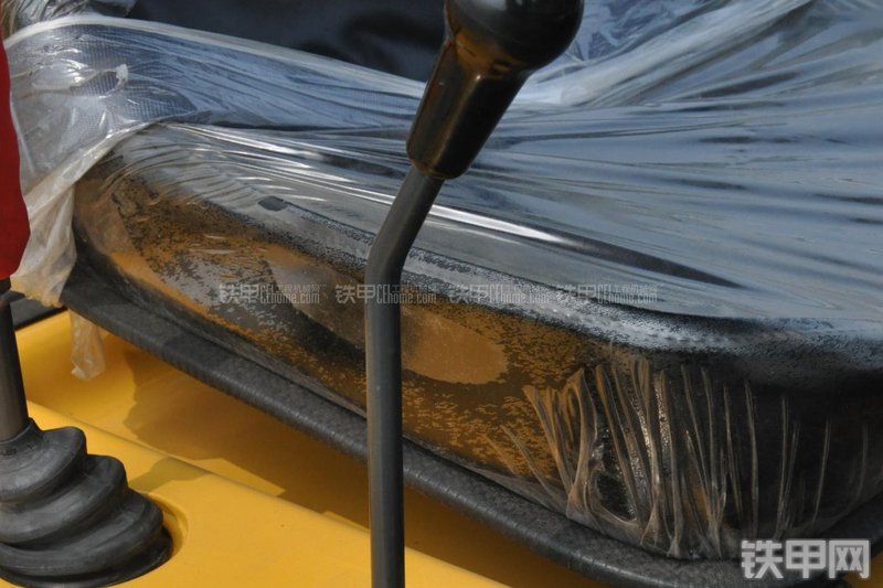 玉柴YC20-8挖掘机局部