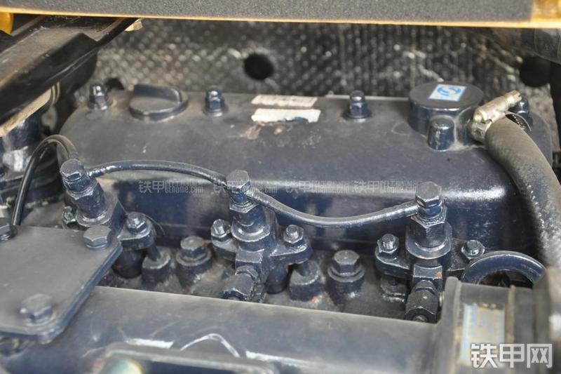 玉柴YC20-8挖掘机局部