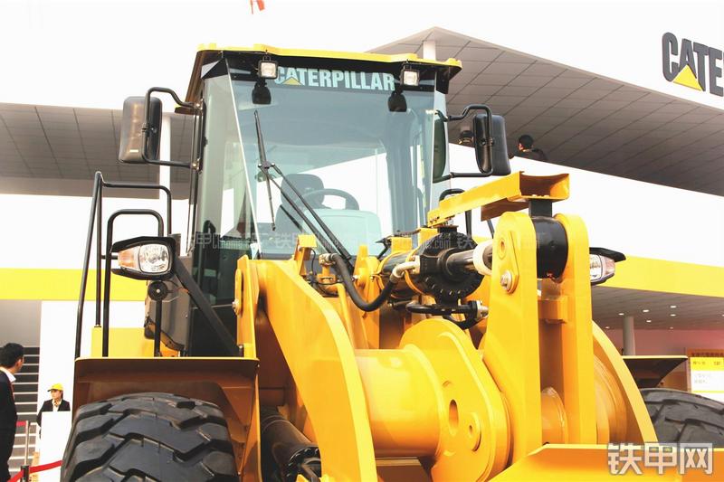 卡特彼勒950GC装载机局部