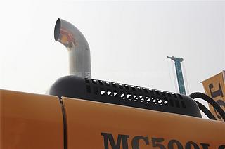 山重建机MC500LC-8挖掘机局部