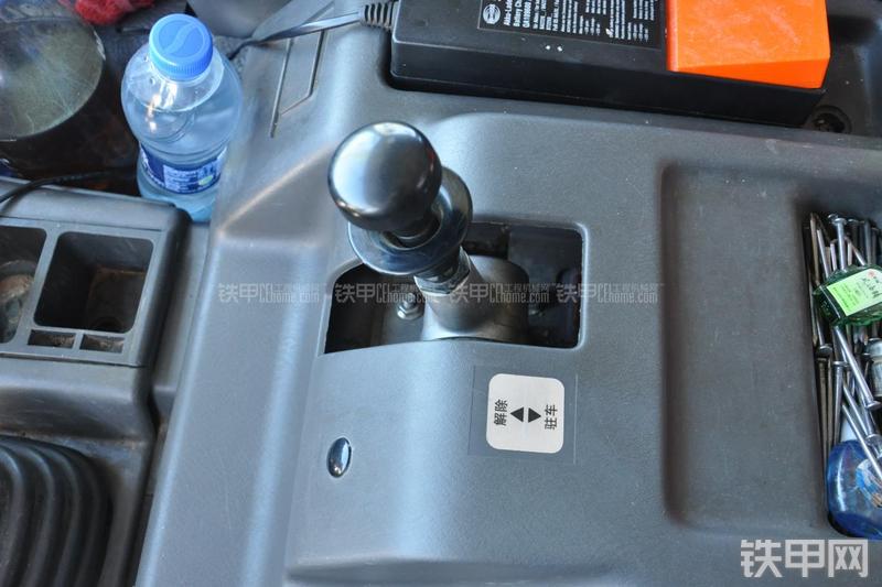 三一重工SY5418THB-56E(6)泵车局部