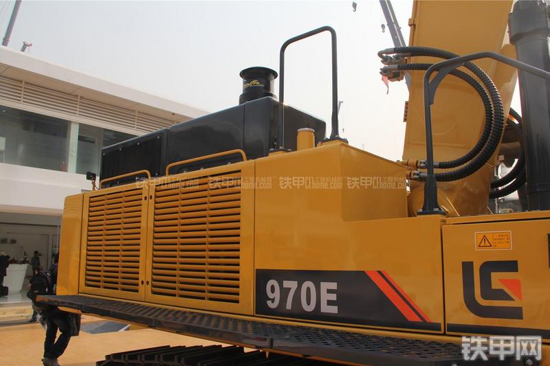 柳工CLG970E挖掘机局部