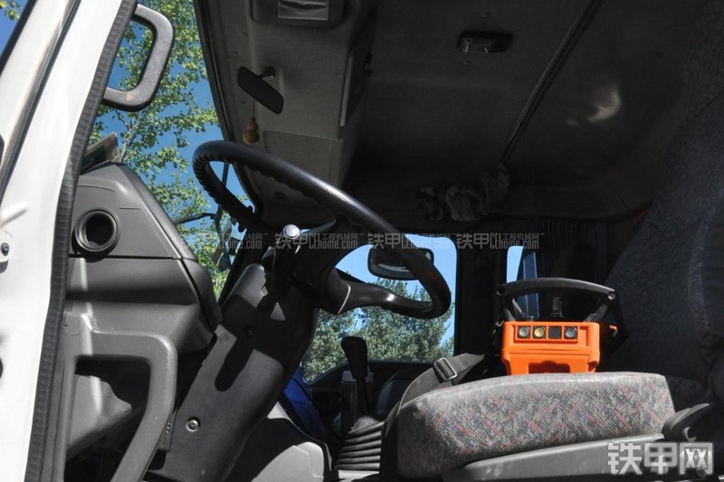 三一重工SY5418THB-56E(6)泵车局部