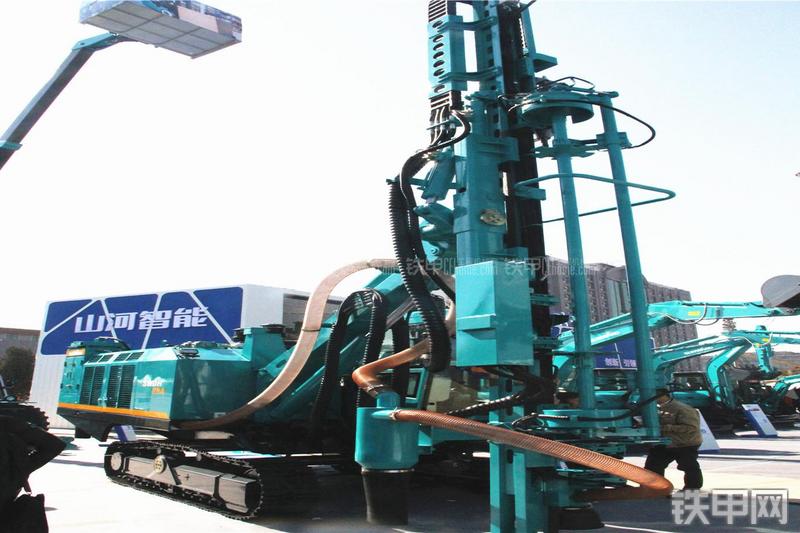山河智能SWDH89A凿岩钻机整机外观
