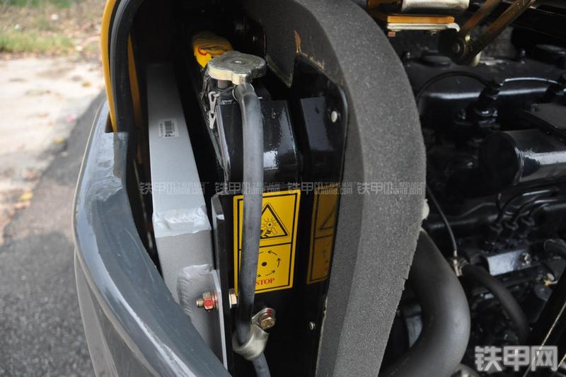 玉柴YC20-8挖掘机局部