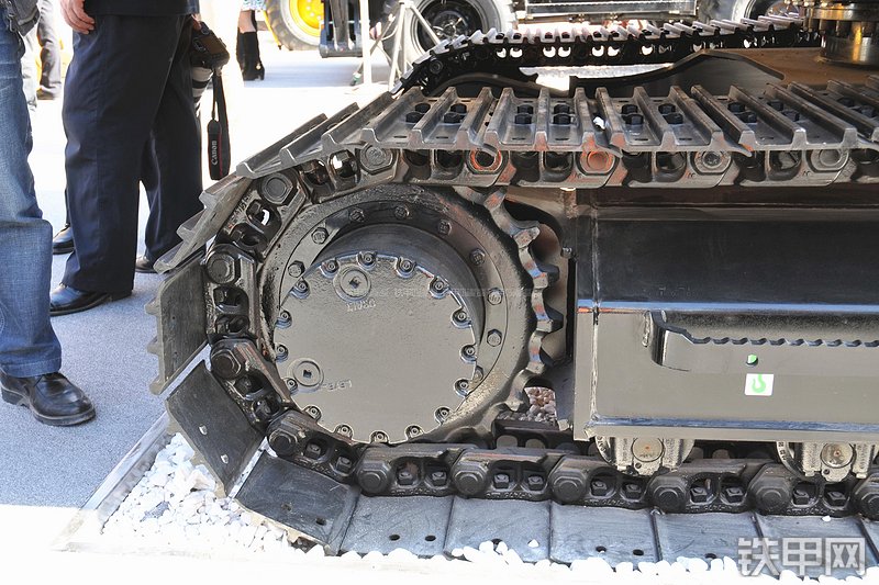 卡特彼勒313D2小型液压挖掘机局部