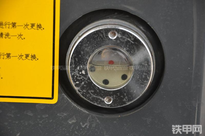 玉柴YC20-8挖掘机局部