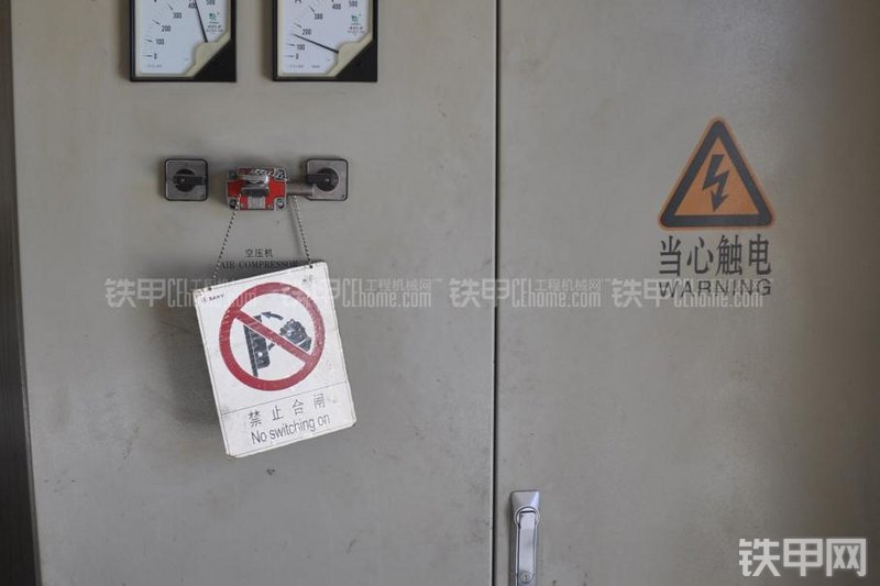 三一重工HZS180混凝土搅拌站局部