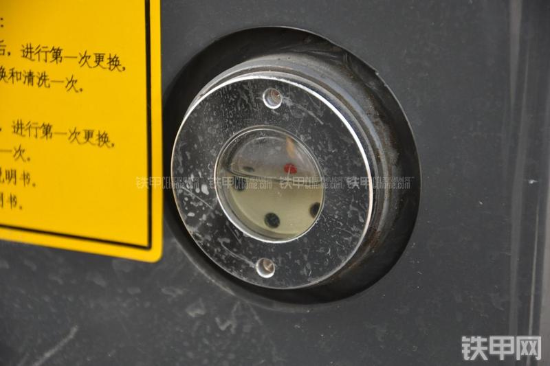 玉柴YC20-8挖掘机局部