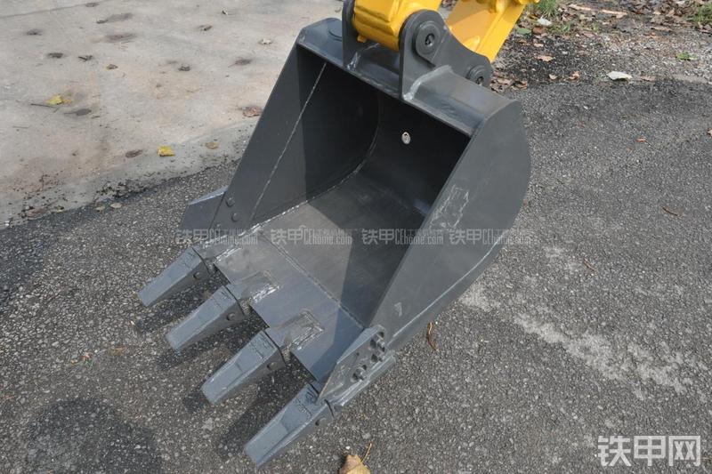 玉柴YC20-8挖掘机局部