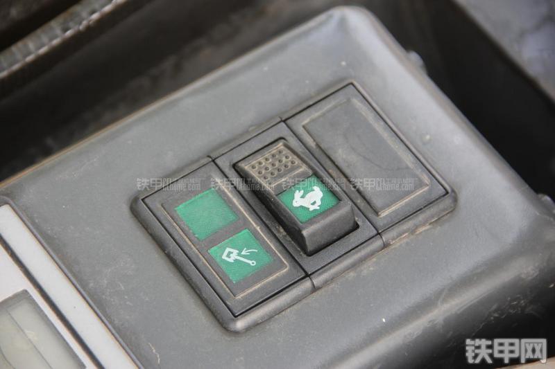 玉柴YC25SR挖掘机局部