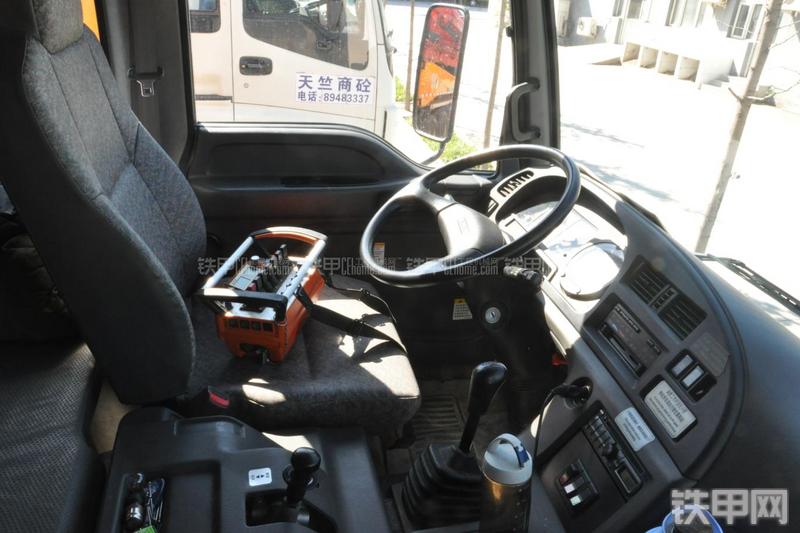 三一重工SY5418THB-56E(6)泵车局部