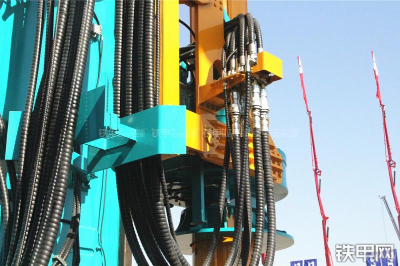 山河智能SWDM42旋挖钻局部