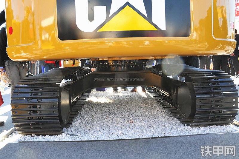 卡特彼勒313D2小型液压挖掘机局部