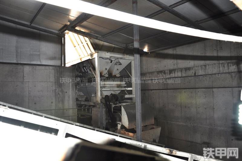 三一重工HZS180混凝土搅拌站局部