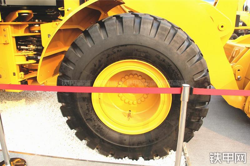 卡特彼勒950GC装载机局部