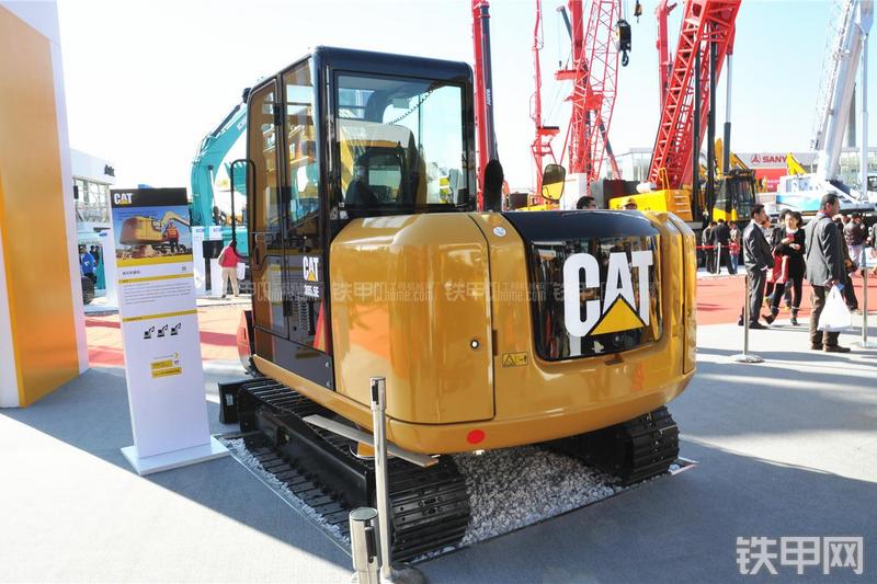 卡特彼勒305.5E液压挖掘机整机外观