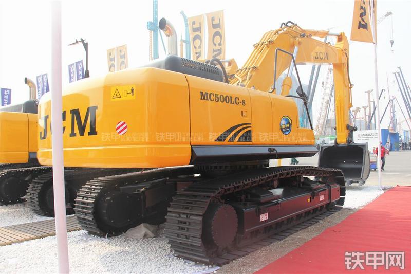 山重建机MC500LC-8挖掘机局部