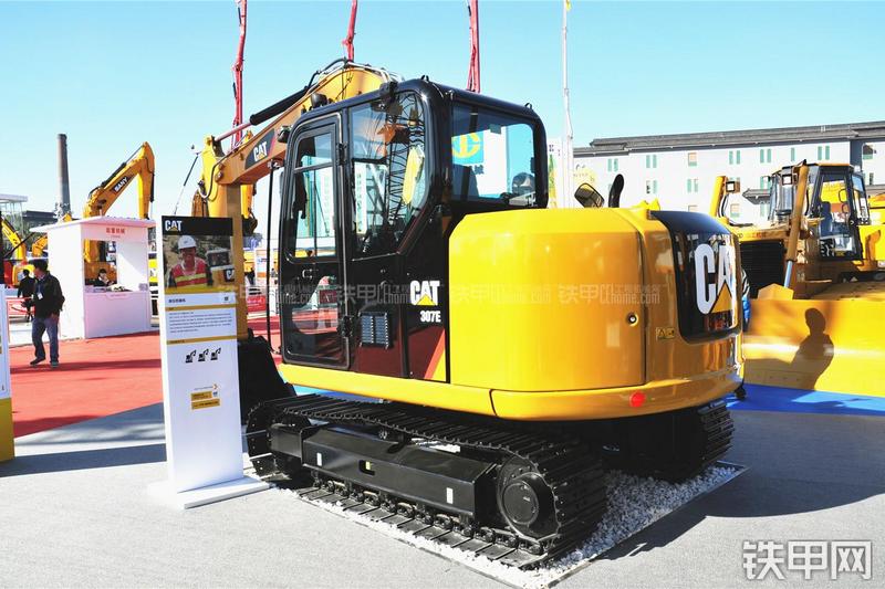 卡特彼勒307E液压挖掘机整机外观