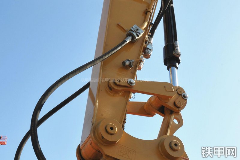 卡特彼勒M317D2挖掘机局部