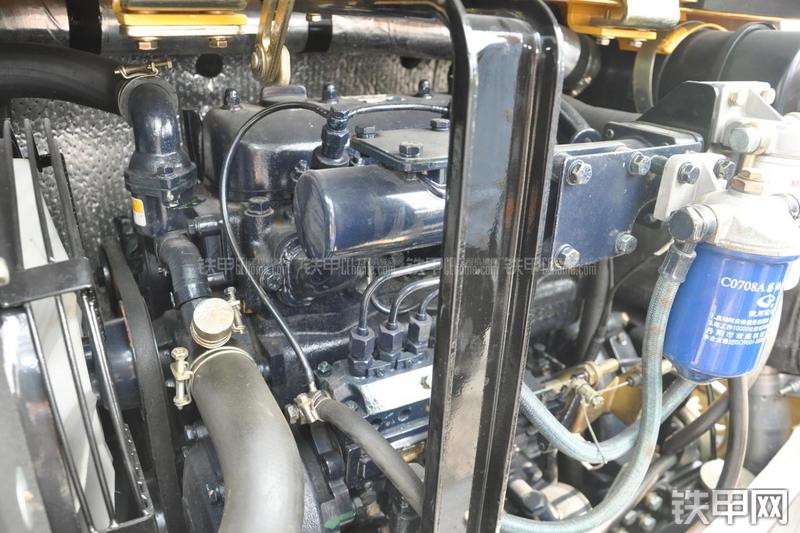 玉柴YC20-8挖掘机局部