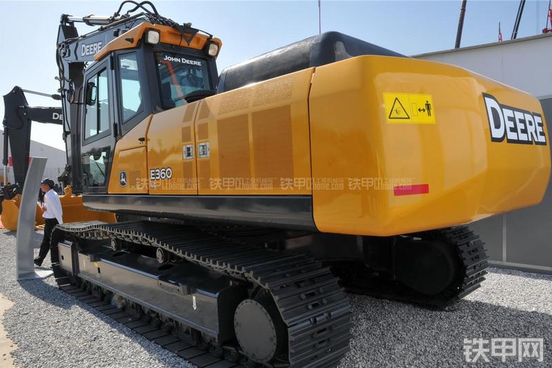 约翰迪尔E360LC挖掘机整机外观