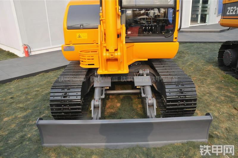 中联重科ZE60E挖掘机局部