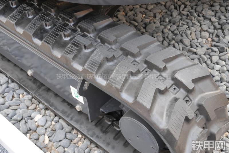 柳工CLG9035E挖掘机局部