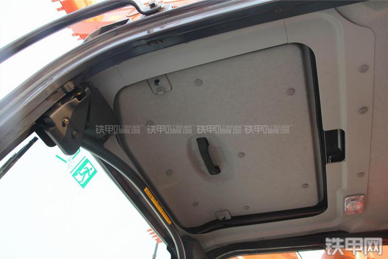 日立ZX200-5G挖掘机局部